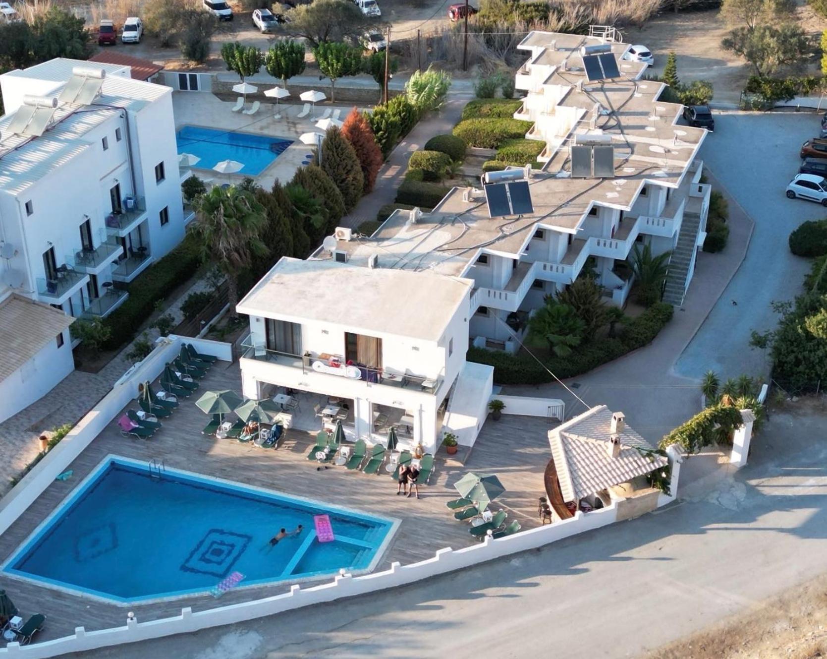 Hotel Orama-Matala Екстериор снимка